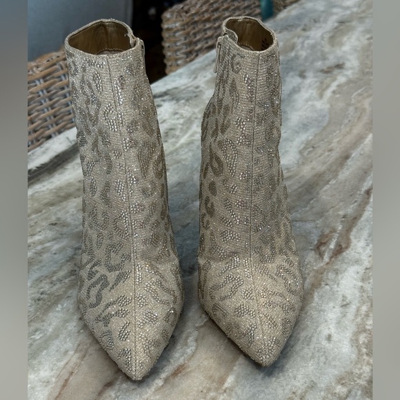 Women’s GIANNI BINI Annina leopard print rhinestone stiletto booties- Size 9 - Picture 4 of 11